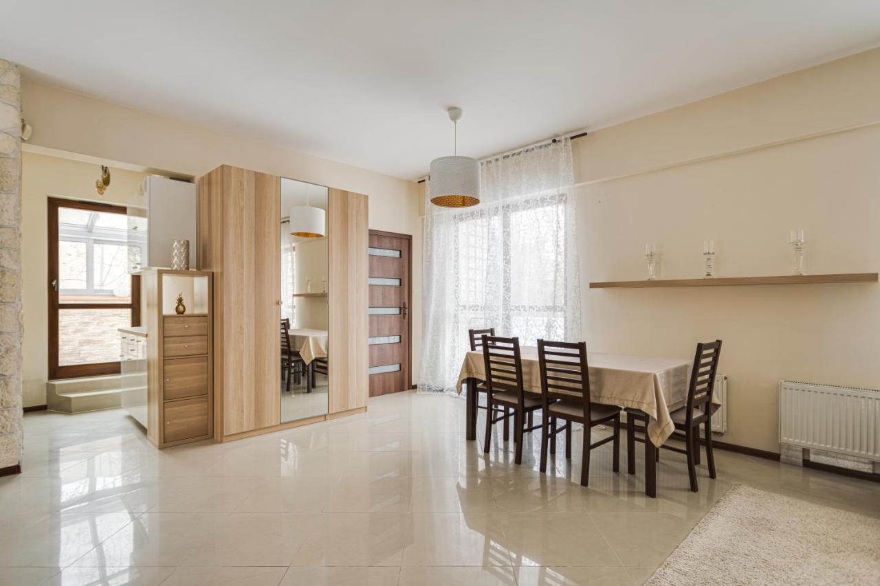 바르샤바 Apartament Wiktoria Wilanow 아파트 외부 사진